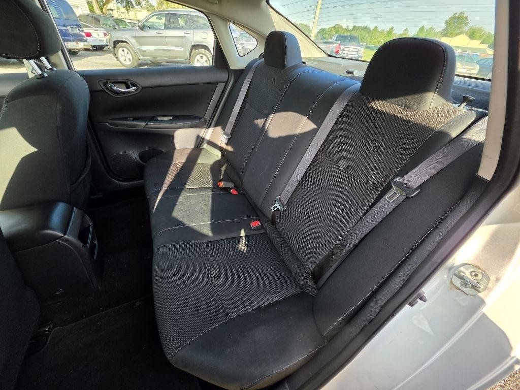 Used 2019 Nissan Sentra S FWD image 17