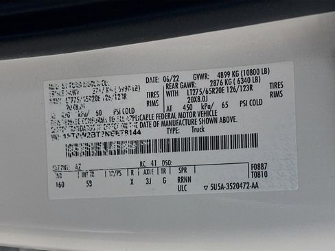 Used 2022 Ford F250 Lariat w/ Black Appearance Package image 31