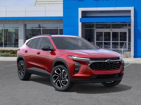 New 2026 Chevrolet Trax RS w/ Driver Confidence Package FWD image 7