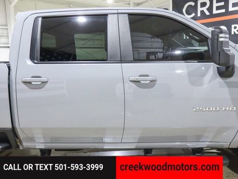 Used 2024 Chevrolet Silverado 2500 LT w/ Convenience Package image 23