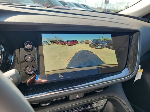 Used 2023 Buick Envision Essence w/ Sport Touring Package image 22