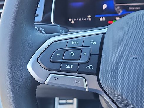 New 2025 Volkswagen Jetta Sport FWD image 11