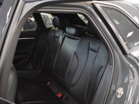 Used 2018 Audi A3 e-tron Premium Plus w/ Technology Package image 47