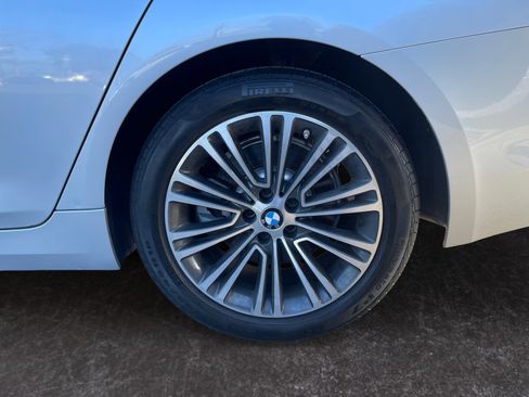 Used 2019 BMW 530i w/ Convenience Package image 14