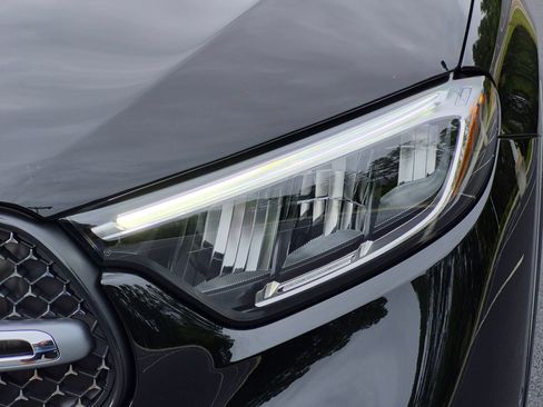 New 2027 Mercedes-Benz GLC 300 4MATIC image 6