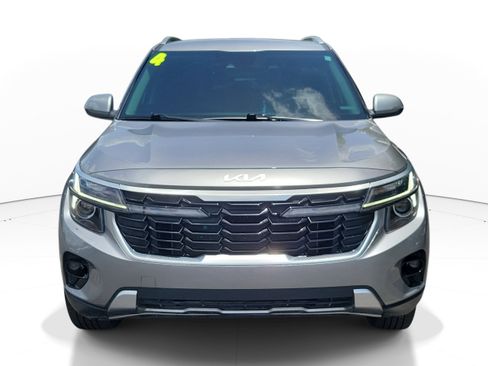 Used 2024 Kia Seltos S AWD/4WD image 2