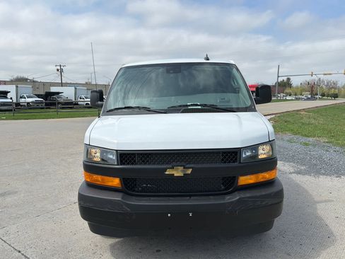 New 2025 Chevrolet Express 2500 w/ Driver Convenience Package image 5