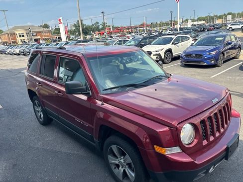 Used 2017 Jeep Patriot High Altitude FWD image 2