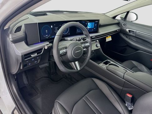 New 2026 Hyundai Sonata Limited image 9