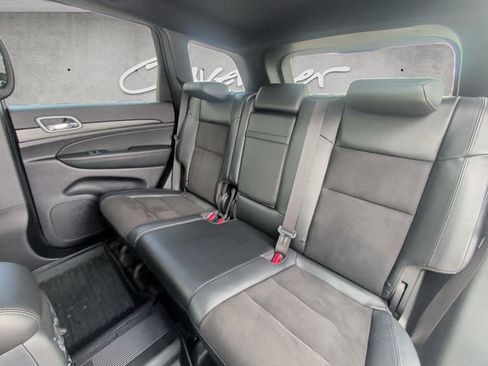 Used 2021 Jeep Grand Cherokee Laredo X image 22