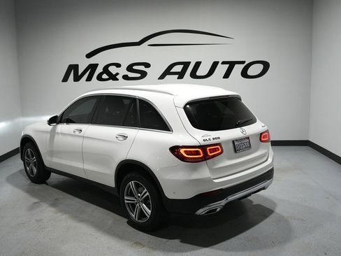 Used 2021 Mercedes-Benz GLC 300 4MATIC image 8