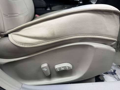 Used 2009 INFINITI G37 Journey w/ Premium Pkg RWD image 38