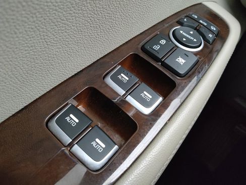 Used 2017 Kia Sorento EX w/ EX V6 Premium Package image 27