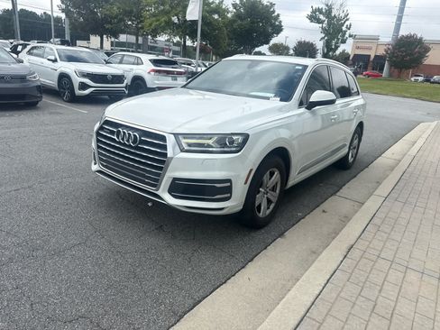Used 2017 Audi Q7 2.0T Premium AWD/4WD image 4