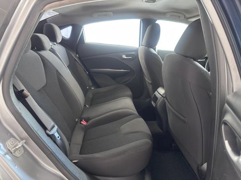Used 2015 Dodge Dart SE w/ Convenience Group FWD image 11