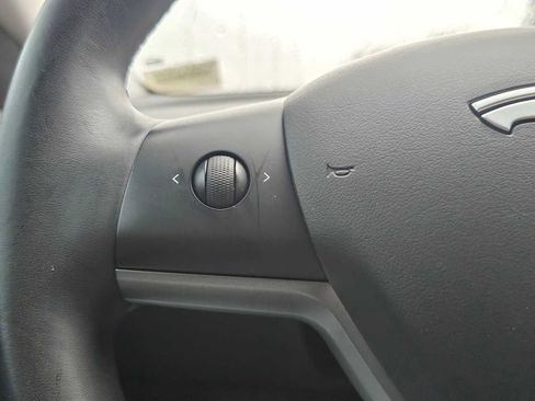 Used 2018 Tesla Model 3 Long Range image 33