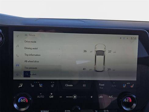 Used 2024 Lexus RX 350 Premium image 24