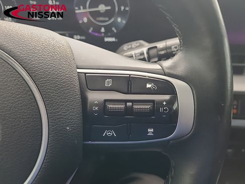 Used 2023 Kia Sportage SX image 39