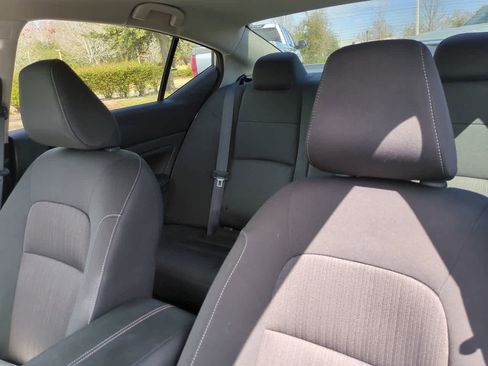 Used 2023 Nissan Altima 2.5 SV image 8