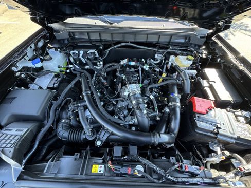 New 2026 Ford Bronco Outer Banks AWD/4WD image 32