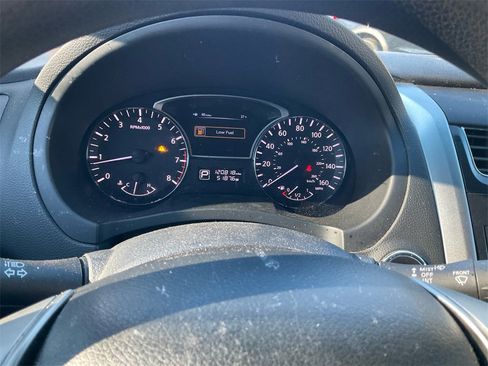 Used 2013 Nissan Altima 2.5 S image 22