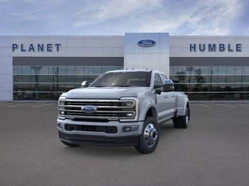 New 2026 Ford F450 Platinum w/ Platinum Plus Package image 2
