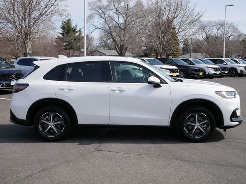 Used 2024 Honda HR-V EX-L image 8