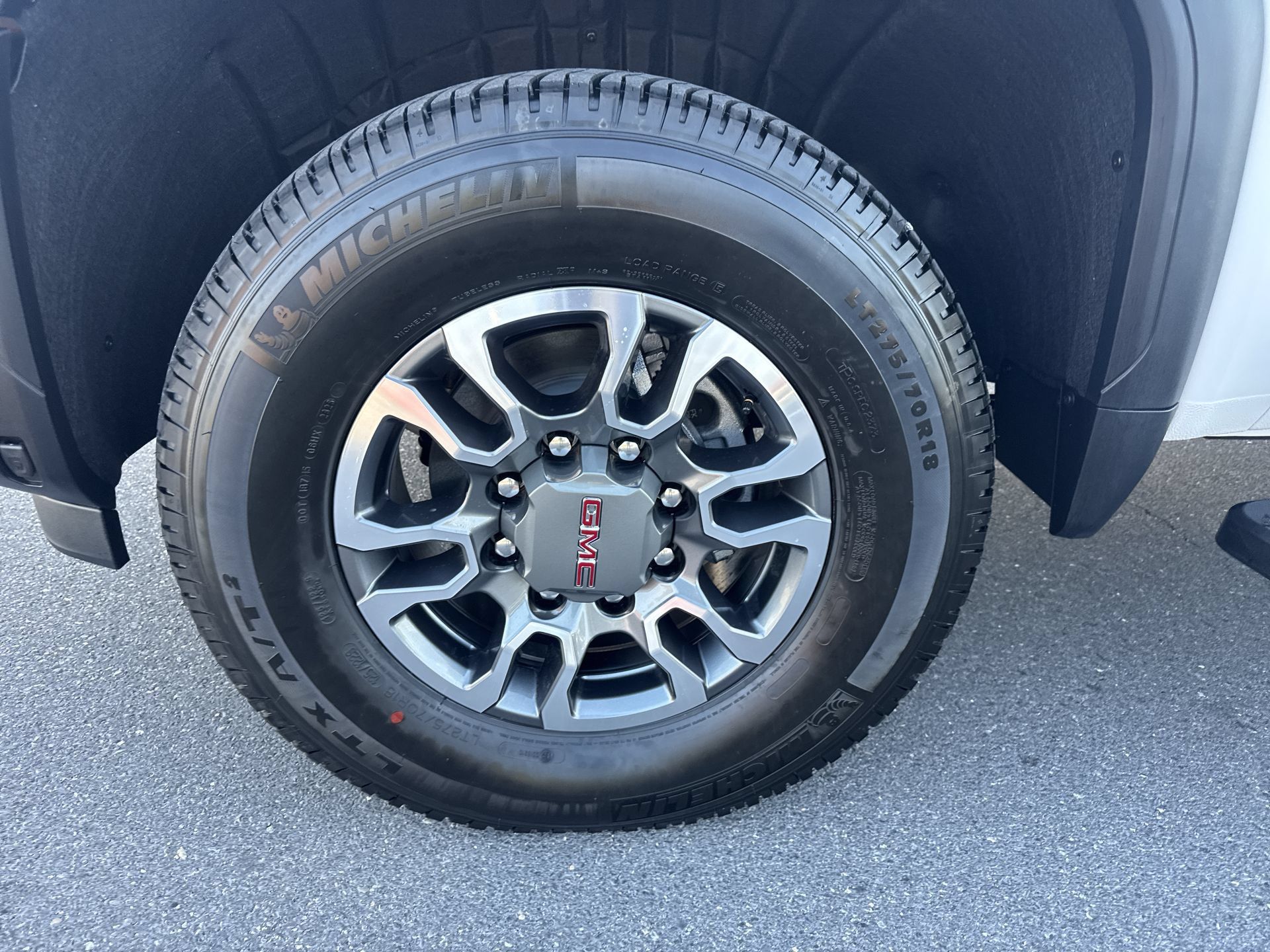 New 2026 GMC Sierra 3500 Pro AWD/4WD image 18