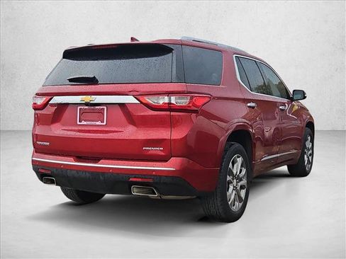 Used 2019 Chevrolet Traverse Premier w/ Driver Confidence II Package image 3