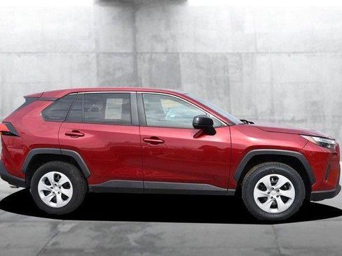 Used 2024 Toyota RAV4 LE image 5
