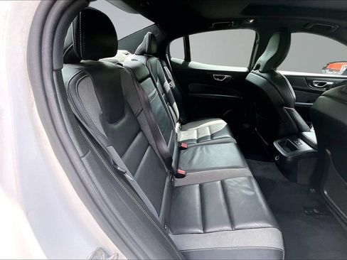 Used 2019 Volvo S60 T6 R-Design AWD/4WD image 14