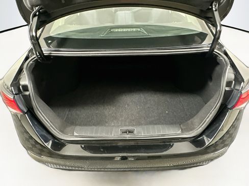 Used 2024 Nissan Sentra S FWD image 27