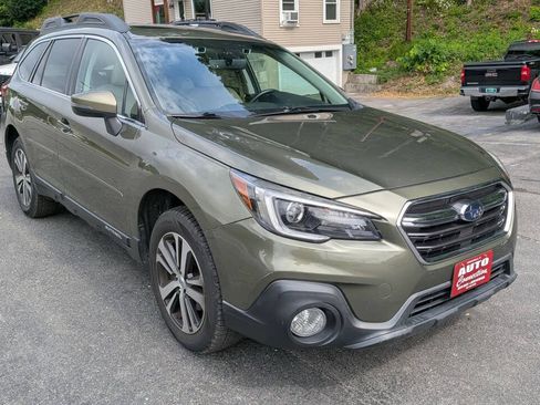 Used 2018 Subaru Outback 3.6R Limited AWD/4WD image 15
