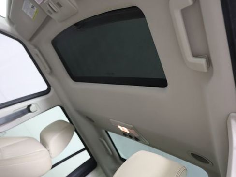 Used 2016 Land Rover LR4 HSE LUX image 7