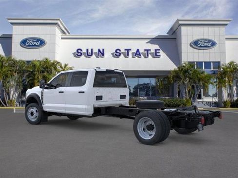 New 2025 Ford F550 4x4 Crew Cab image 5