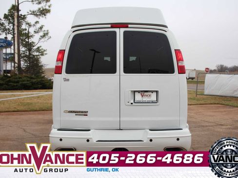 Used 2014 Chevrolet Express 1500 AWD image 8