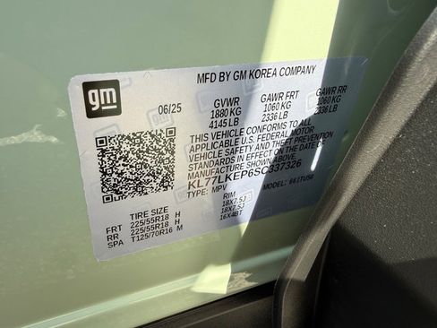 Used 2025 Chevrolet Trax ACTIV image 27