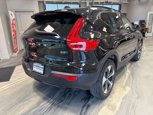 Used 2023 Volvo XC40 B5 Plus w/ Driver Assist Package AWD/4WD image 35
