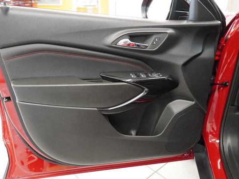 Used 2026 Chevrolet Trax RS w/ Driver Confidence Package FWD image 16