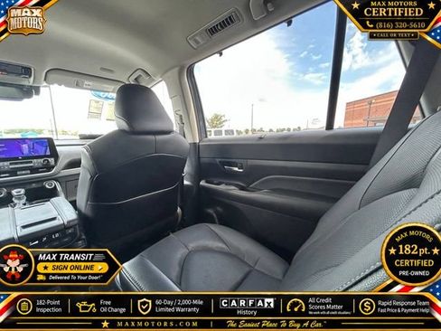 Used 2024 Toyota Grand Highlander AWD image 49