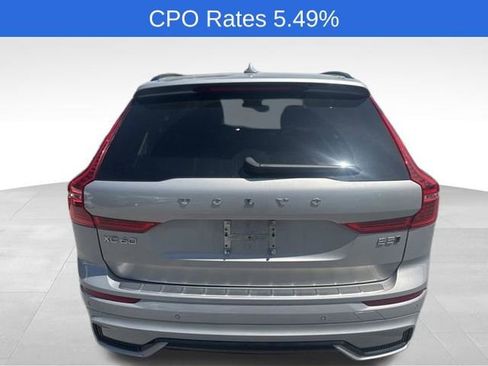 Used 2024 Volvo XC60 B5 Plus w/ Climate Package AWD/4WD image 12