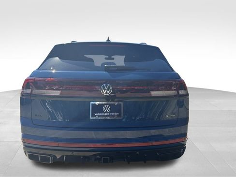 New 2026 Volkswagen Atlas Cross Sport SEL R-Line image 5