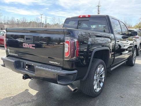 Used 2018 GMC Sierra 1500 Denali w/ Denali Ultimate Package image 4