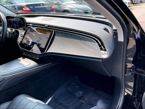 Certified 2024 Mercedes-Benz E 450 4MATIC Sedan w/ Driver Assistance Package image 15