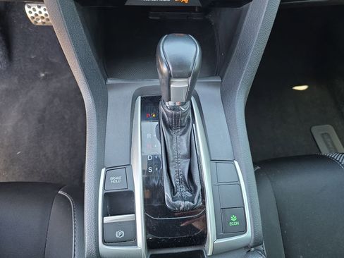 Used 2020 Honda Civic Sport image 18