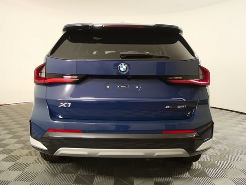 Used 2026 BMW X1 xDrive28i w/ Technology Package AWD/4WD image 4