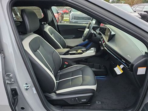 New 2025 Kia EV6 GT-Line image 11