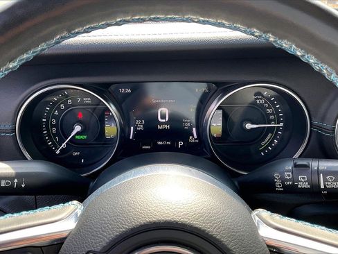 Certified 2022 Jeep Wrangler Unlimited Rubicon 4xe w/ Cold Weather Group image 11