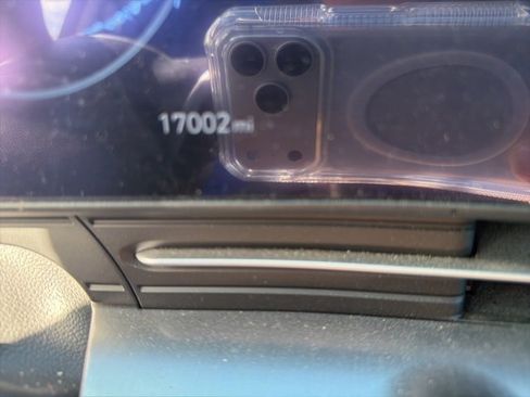 Used 2024 Hyundai Kona SEL w/ Convenience Package image 14