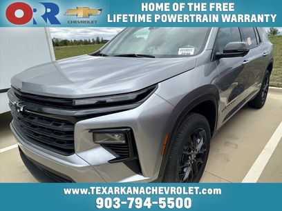 Used 2025 Chevrolet Traverse LT w/ Midnight/Sport Edition